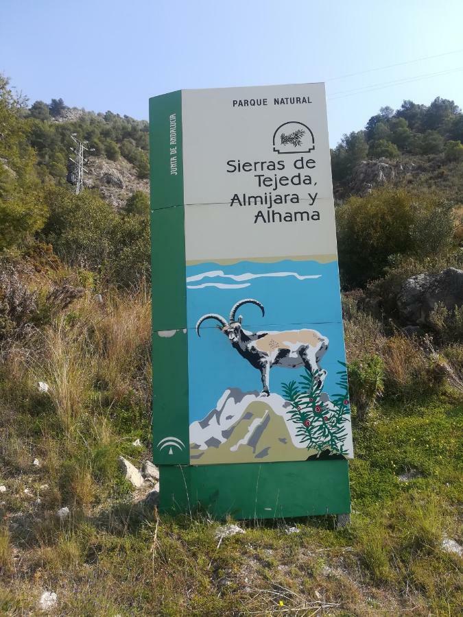 Villa Casa Ana, Fantásticas vistas al pueblo, el mar y la montaña Frigiliana Exterior foto